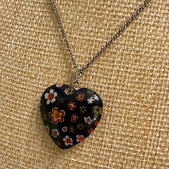 Authentic Dior chain with Unbranded Black Floral Heart Pendant - Picture 3 of 9